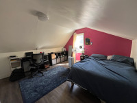 ROOM FOR MCMASTER STUDENT