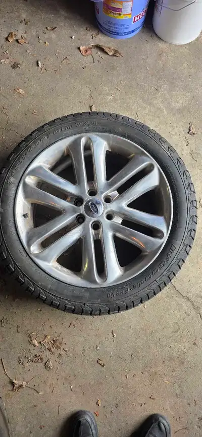 Tire & Rim Set for Sale Used for less than 1 month – rims are in excellent condition. Size: 275/45R2...