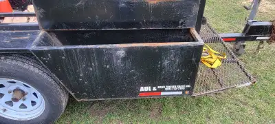 Heavy duty landscaping trailer Up to 2T weight capacity This trailer was made for landscaping was 4...