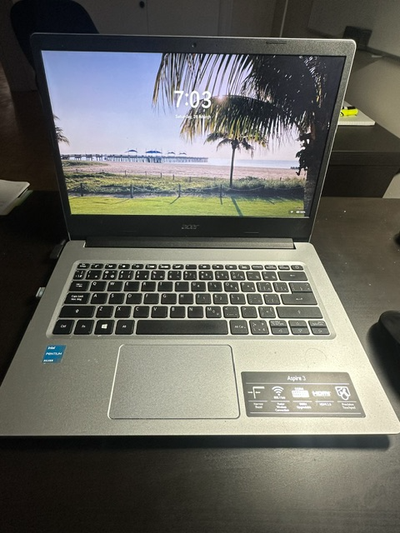 ACER Aspire 3 laptop + Dell wireless charger, View more