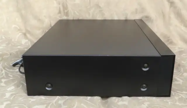 VINTAGE 1999 NAKAMICHI DR-8 STEREO CASSETTE DECK MINT CONDITION in Stereo Systems & Home Theatre in City of Toronto - Image 9