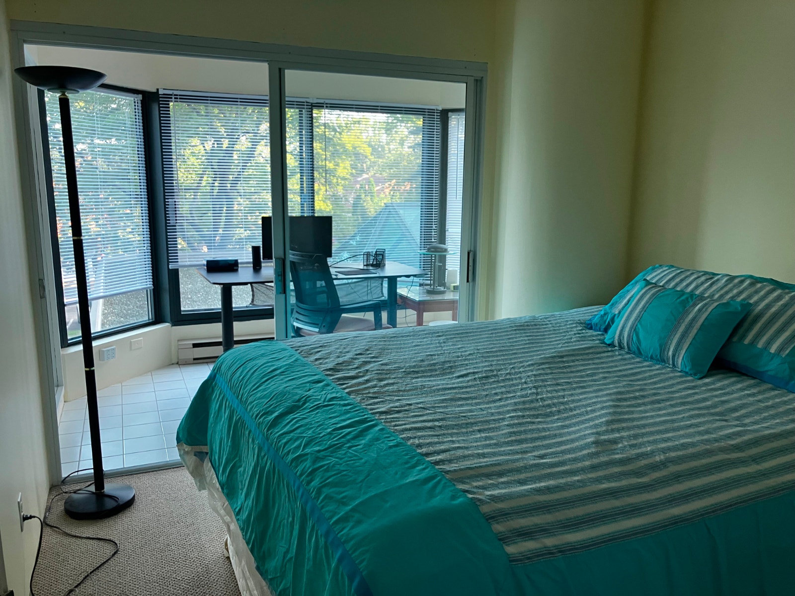 2-bedroom condo - IDS the perfect Montreal getaway paradise — photo 2