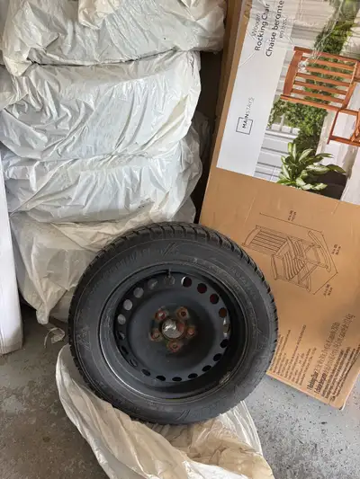 Winter Tires + Rims (205/60R16 92T) Used for Hyundai Kona 2023