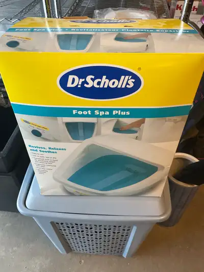 Dr Scholl’s Foot Spa plus for sale. 4 way control includes heat and massage. Barely used. No issues....