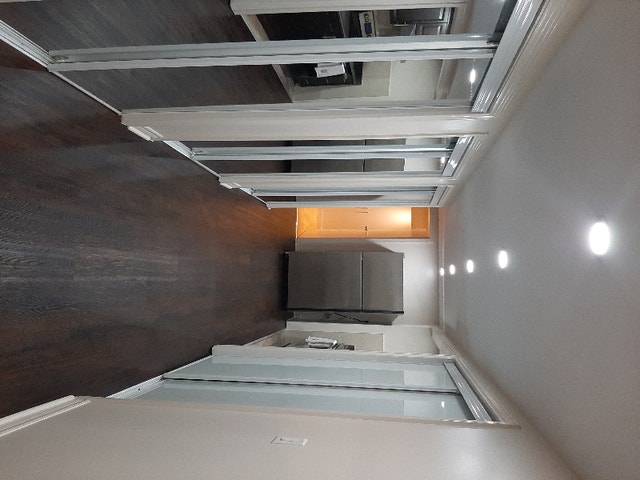 Pet Friendly Bright & Spacious 2 Bed Bsmt Available for July 1st Long