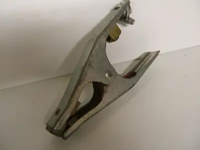 NEW HEAVY-DUTY INDUSTRIAL WELDING GROUND CLAMP, View more