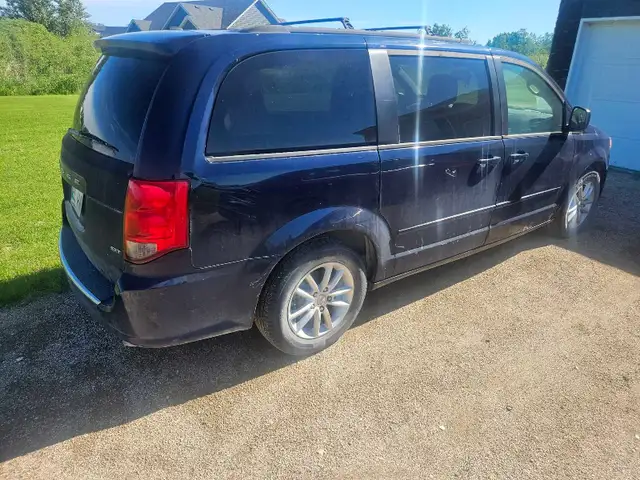 2016 caravan497679095573391361