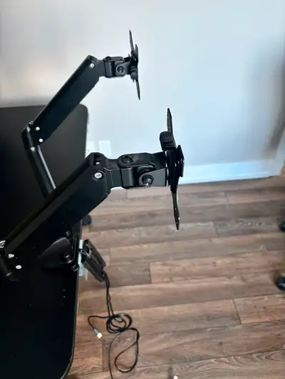 Fellowes Platinum Series Fully Adjustable Monitor Arm, View more