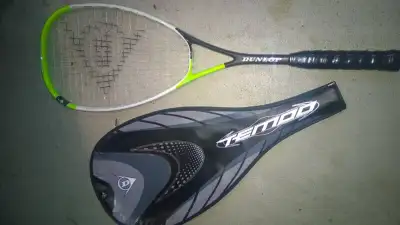 Dunlop Tempo Graphite squash racquet, View more