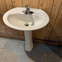 Bathroom sink 