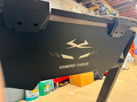 Gamer’s Choice Blue Light Desk — Never used