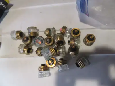 FUSES - LOTS, View more