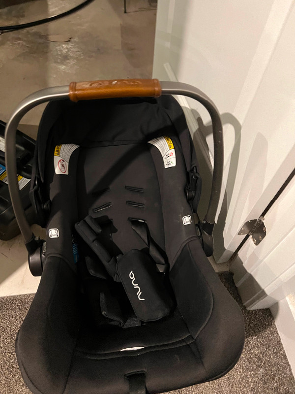 Nuna car seat for infant (PIPA Lite model) in Strollers, Carriers & Car Seats in Ottawa - Image 3