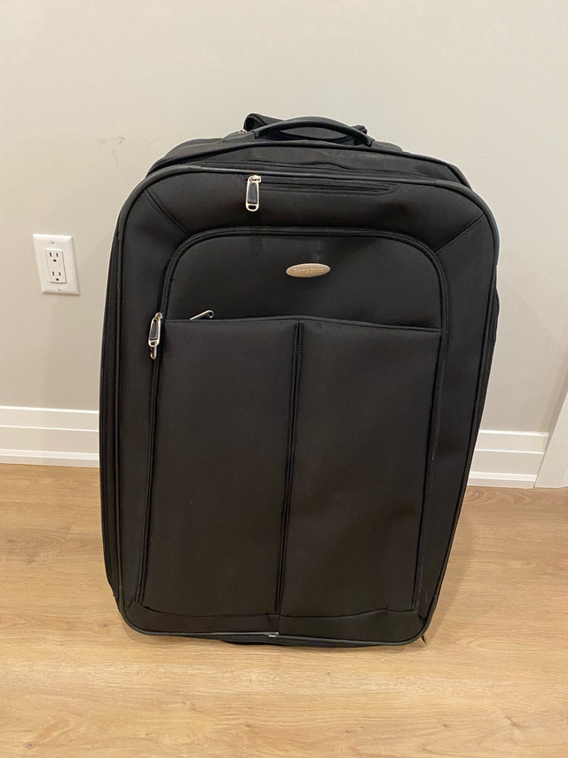 Samsonite large suitcase in Other in London