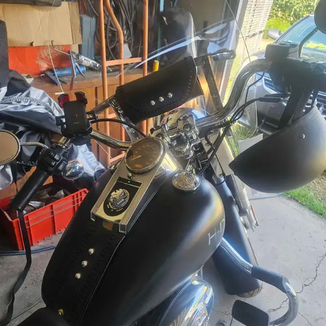 harley fat boy in Street, Cruisers & Choppers in Edmonton - Image 6