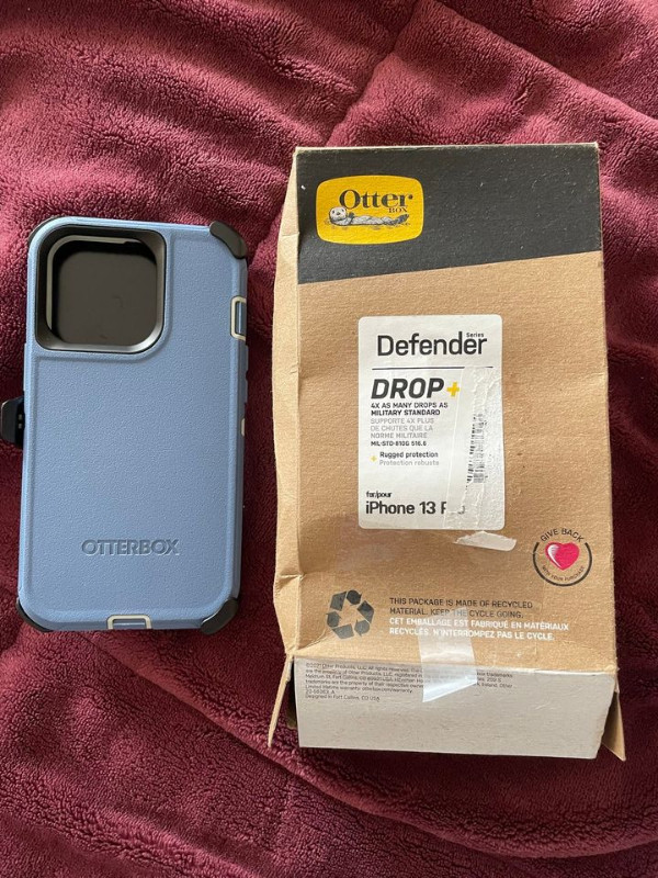 Otterbox - iPhone 13 Pro Defender Case - Blue in Cell Phone Accessories in City of Halifax