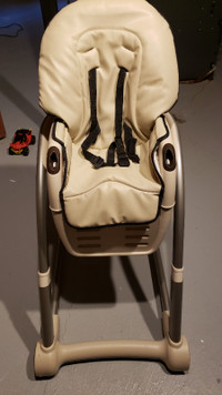 Excellent Condition High Chair
