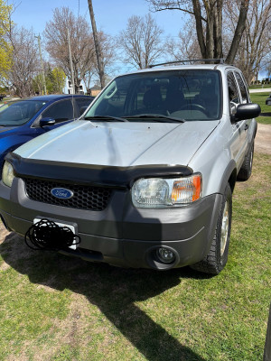 2003 Ford Escape