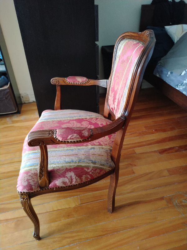 Chaise Voltaire XIXe antique dans Chaises, Fauteuils inclinables  à Ville de Montréal - Image 2