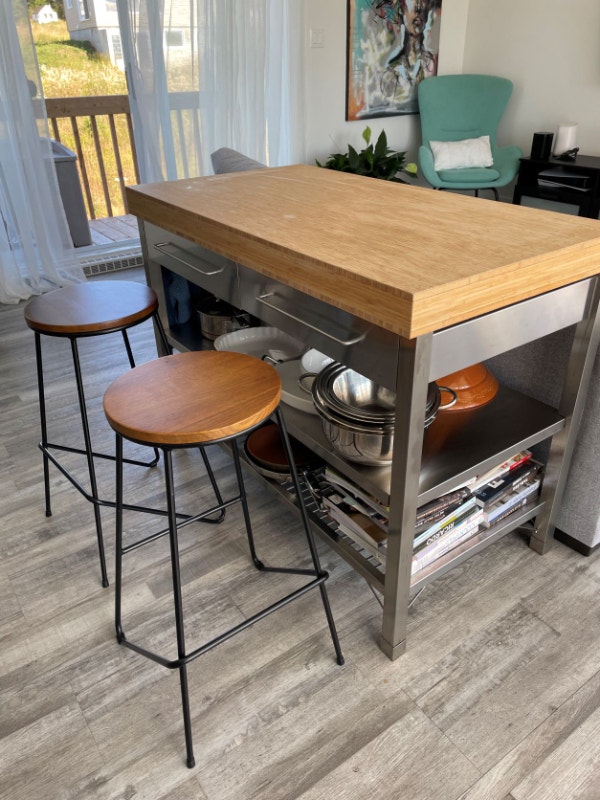 îlot de cuisine Plan de travail en bois, 2 tabourets Mobilier de