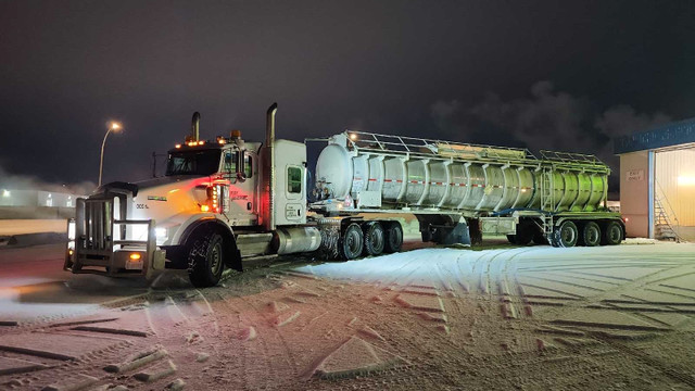 CALLING EXPERIENCED FLUID HAULERS! JOIN OUR TEAM! in Drivers & Security in St. Albert - Image 2
