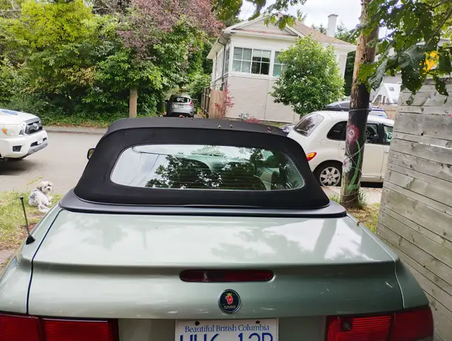 2000 Saab convertible485448108905615363