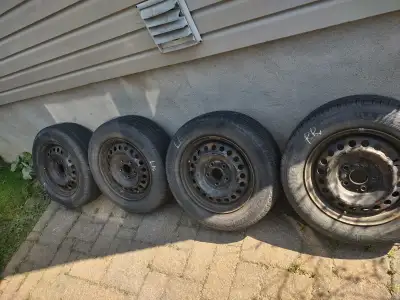 205-65R15x4 pneus été Michelin sur jante Honda Accord 2005, View more
