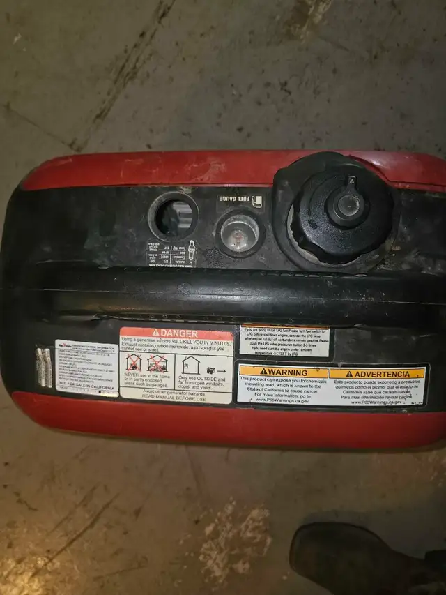 ipower 2000w portable generator  in Other in Quesnel - Image 5