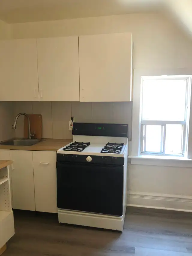 Core downtown Toronto, $1,075 per month, available March 1.