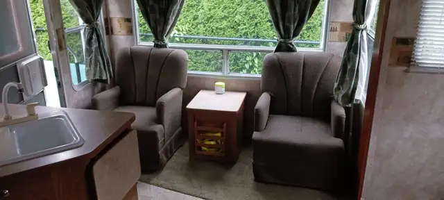 RV for sale in Travel Trailers & Campers in Chilliwack - Image 6