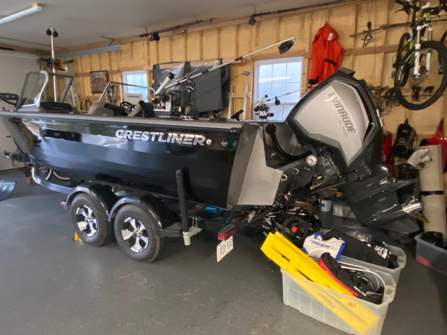 2018  Crestliner 2050 Authority in Powerboats & Motorboats in Grand Bend - Image 2