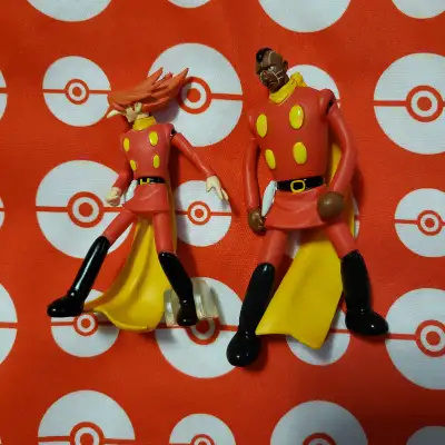 Cash only. No Shipping. Pickup at Islington Station, Islington and Rathburn, or Farm Boy at Evans an...