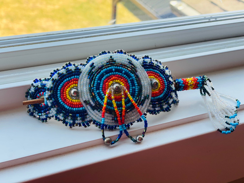Hair piece, beautiful indigenous beading Arts & Collectibles