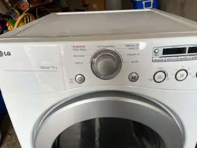 LG Dryer good working order Pick up only.