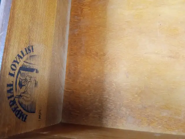 Vintage wood dresser in Dressers & Wardrobes in Ottawa - Image 8