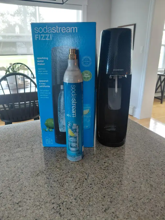 Soda stream machine and canister