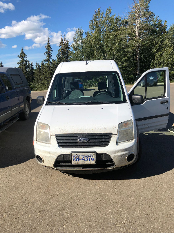 Ford Transit Connect Cargo van for sale in Cars & Trucks in Dawson Creek - Image 3