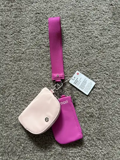 Lululemon Dual Pouch Wristlet – Pink – Excellent Condition, View more