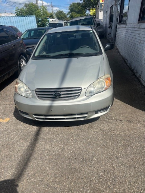 04 COROLLA 1 OWNER LOW 102,000KM WITH FULL SRVICE HISTORY CARFAX in Cars & Trucks in City of Toronto