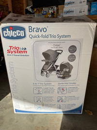 Chicco Bravo 3-in-1 Trio Travel System,