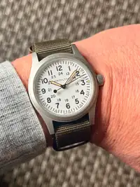 Hamilton Khaki field mechanical men’s watch