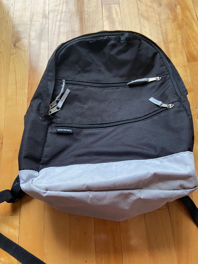 Sac à dos Eastsport Backpack dans Pêche, camping et plein Air  à Ville de Montréal