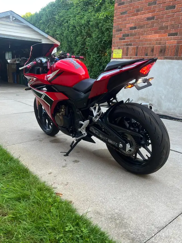 Honda CBR500 in Sport Bikes in London - Image 3