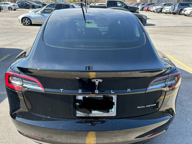 2022 Tesla model 3 long range AWD in Cars & Trucks in Oakville / Halton Region - Image 3