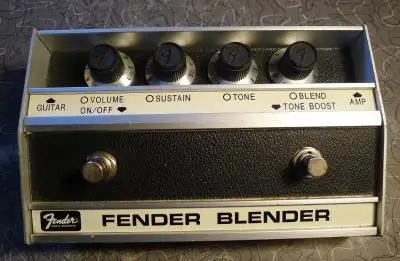 Fender Blender Pedal Fuzz, View more