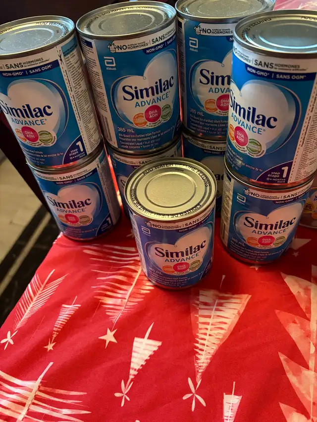 big Similac lot in Feeding & High Chairs in Mississauga / Peel Region - Image 4