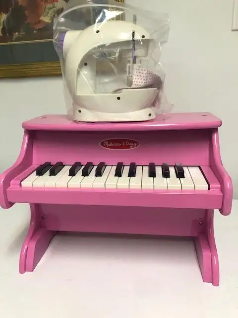 Melissa and Doug Piano in Pianos & Keyboards in City of Toronto - Image 2