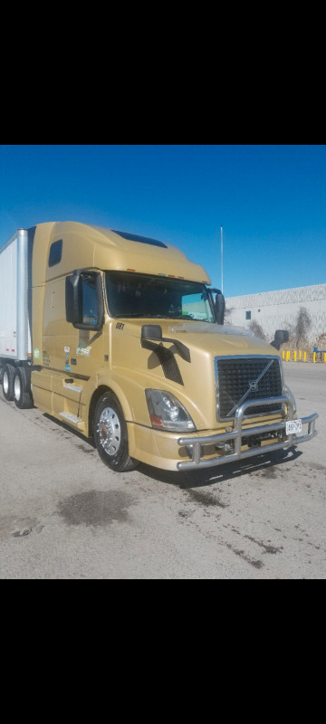 Volvo vnl 670 in Heavy Trucks in Mississauga / Peel Region