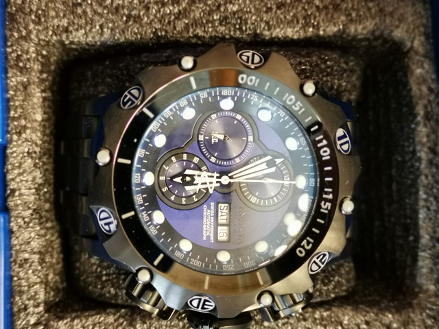 New Invicta Reserve Venom Chronograph watch in Jewellery & Watches in Kingston - Image 4