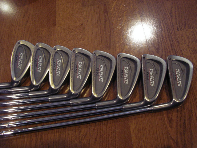 Spalding Top-Flite Plus Professional golf club iron set 3-PW in Hobbies & Crafts in Windsor Region